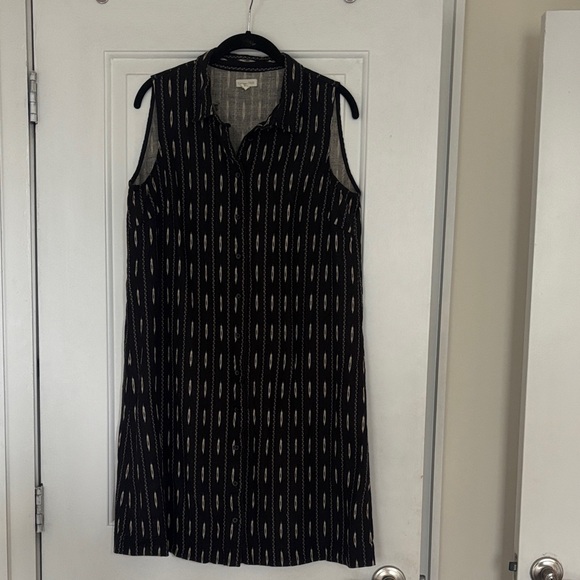 Garnet Hill Dresses & Skirts - Garnet Hill Linen Shirtdress in Black Ikat, 10